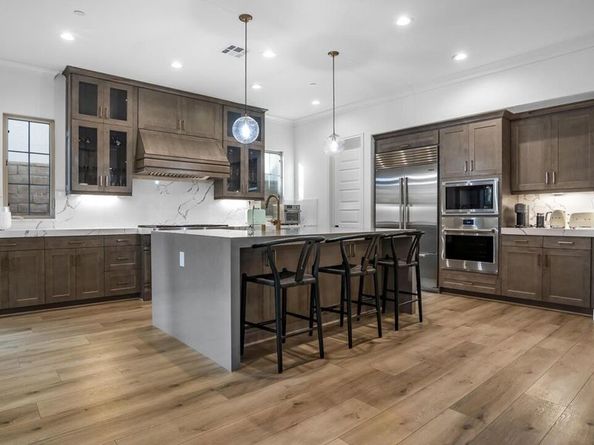 62 Poncho, Irvine CA 92602