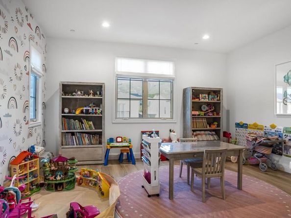 62 Poncho, Irvine CA 92602
