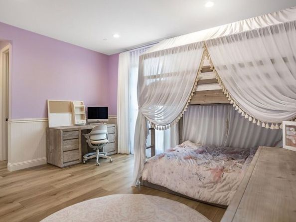 62 Poncho, Irvine CA 92602