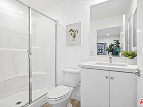5257 N Rainier Way, Valley Village CA 91607