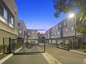 5257 N Rainier Way, Valley Village CA 91607