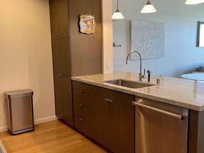 1705 Ocean 412, Santa Monica CA 90401