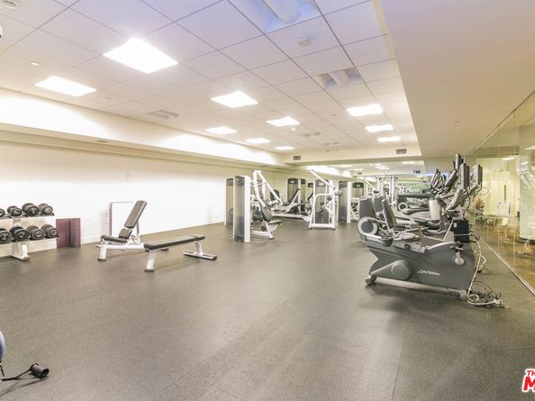 3223 W 6th Street 206, Los Angeles CA 90020