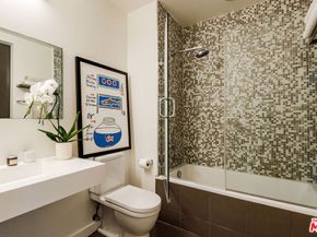 1912 Broadway 205, Santa Monica CA 90404