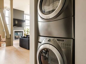 1912 Broadway 205, Santa Monica CA 90404