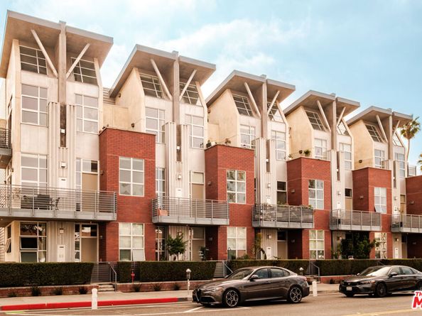 1912 Broadway 205, Santa Monica CA 90404