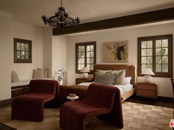 545 S Rimpau Boulevard, Los Angeles CA 90020