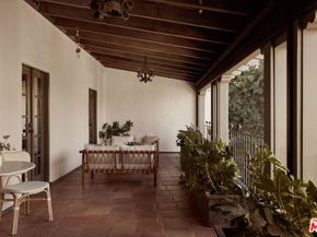 545 S Rimpau Boulevard, Los Angeles CA 90020