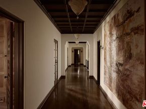 545 S Rimpau Boulevard, Los Angeles CA 90020