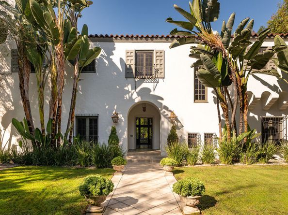 545 S Rimpau Boulevard, Los Angeles CA 90020