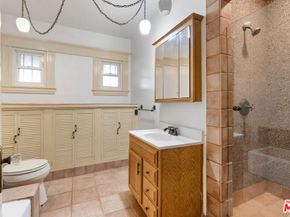 806 S Cochran Avenue, Los Angeles CA 90036