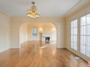 806 S Cochran Avenue, Los Angeles CA 90036