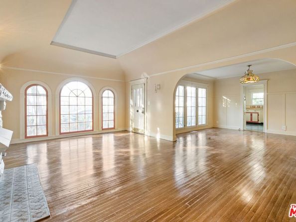 806 S Cochran Avenue, Los Angeles CA 90036