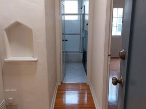 626 S Cloverdale Avenue, Los Angeles CA 90036