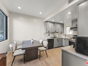 8110 Manitoba Street 114, Playa Del Rey CA 90293