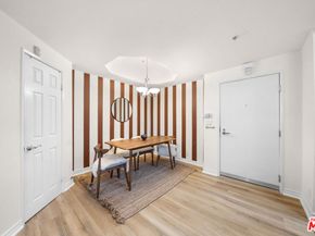 620 S Gramercy Place 103, Los Angeles CA 90005