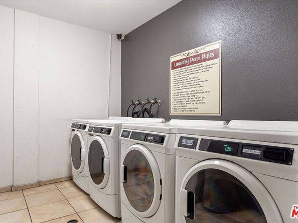 620 S Gramercy Place 103, Los Angeles CA 90005