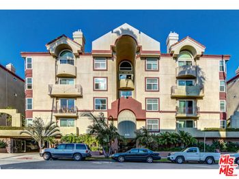 620 S Gramercy Place