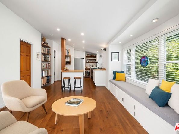 643 Santa Clara Avenue, Venice CA 90291