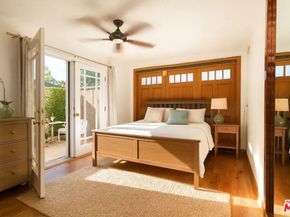 643 Santa Clara Avenue, Venice CA 90291