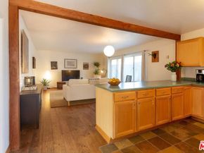 643 Santa Clara Avenue, Venice CA 90291