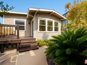 643 Santa Clara Avenue