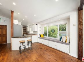 643 Santa Clara Avenue, Venice CA 90291