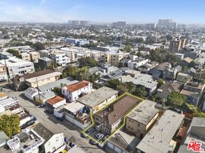 23 19th Avenue, Venice CA 90291