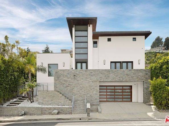 2437 Apollo Drive, Los Angeles CA 90046