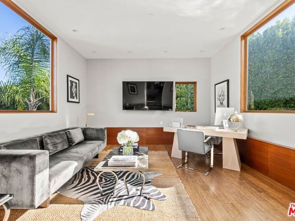 2437 Apollo Drive, Los Angeles CA 90046