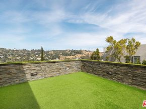 2437 Apollo Drive, Los Angeles CA 90046