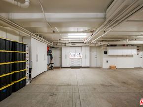 956 5th Street C, Santa Monica CA 90403