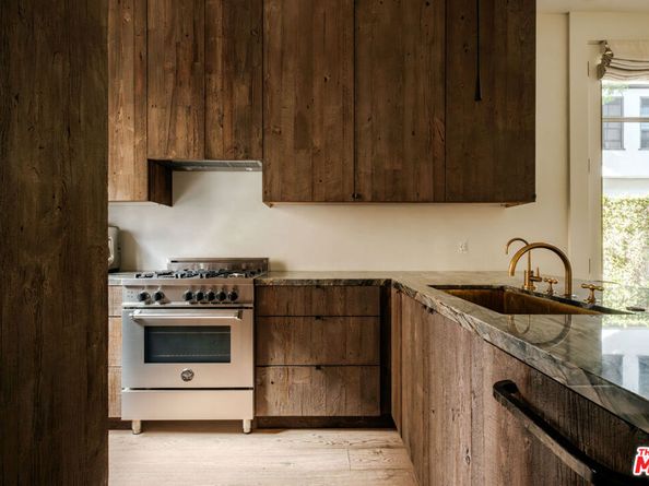 956 5th Street C, Santa Monica CA 90403