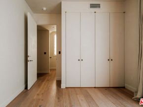 956 5th Street C, Santa Monica CA 90403