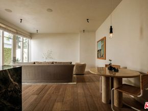 956 5th Street C, Santa Monica CA 90403