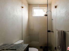 956 5th Street C, Santa Monica CA 90403