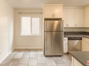 334 Witmer Street, Los Angeles CA 90017