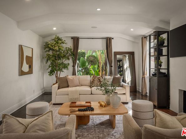 10465 Kinnard Avenue, Los Angeles CA 90024