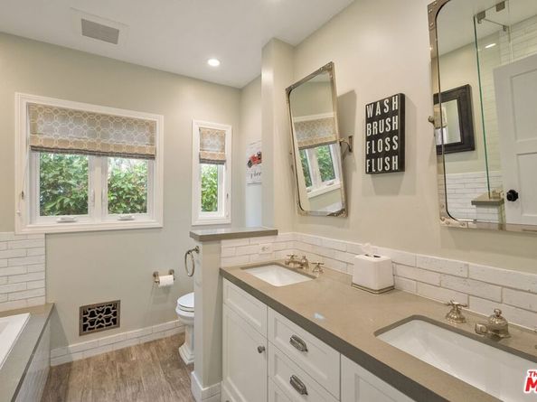 10465 Kinnard Avenue, Los Angeles CA 90024