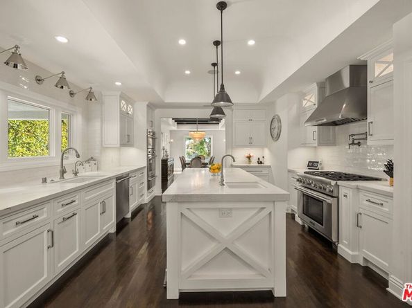 10465 Kinnard Avenue, Los Angeles CA 90024