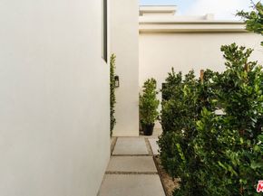 11827 Wagner Street, Culver City CA 90230