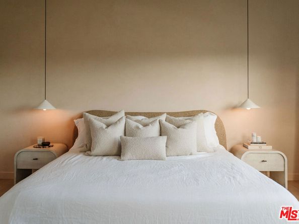 11827 Wagner Street, Culver City CA 90230