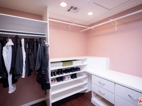 6449 Radford Avenue, North Hollywood CA 91606