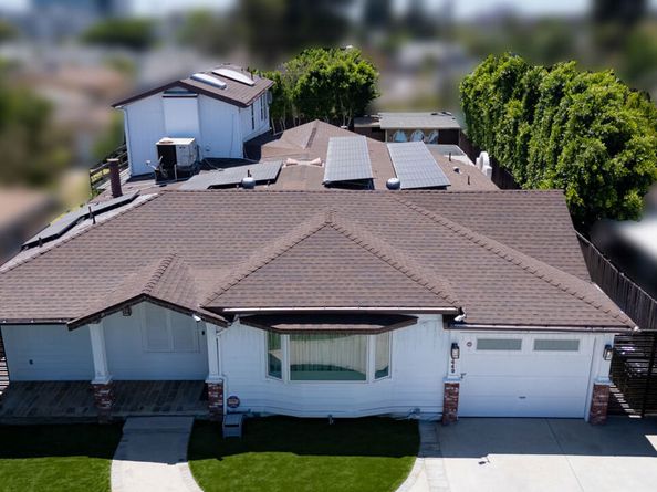 6449 Radford Avenue, North Hollywood CA 91606