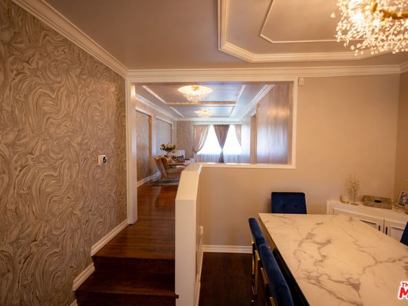 6449 Radford Avenue, North Hollywood CA 91606