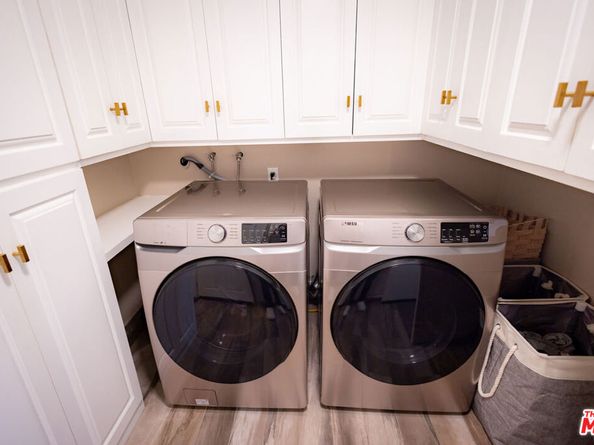 6449 Radford Avenue, North Hollywood CA 91606