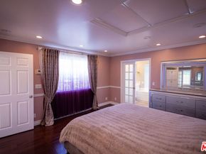 6449 Radford Avenue, North Hollywood CA 91606