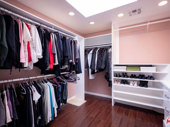 6449 Radford Avenue, North Hollywood CA 91606