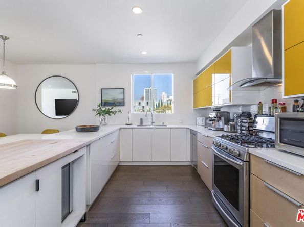 11764 Idaho Avenue 301, Los Angeles CA 90025