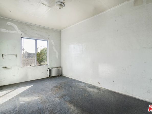 1042 Wilcox Avenue, Los Angeles CA 90038